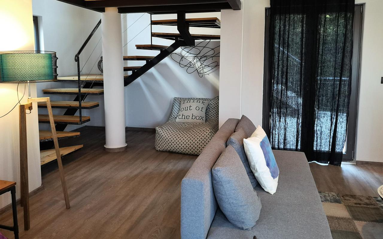 The Z Point Hotel Parga Exterior photo